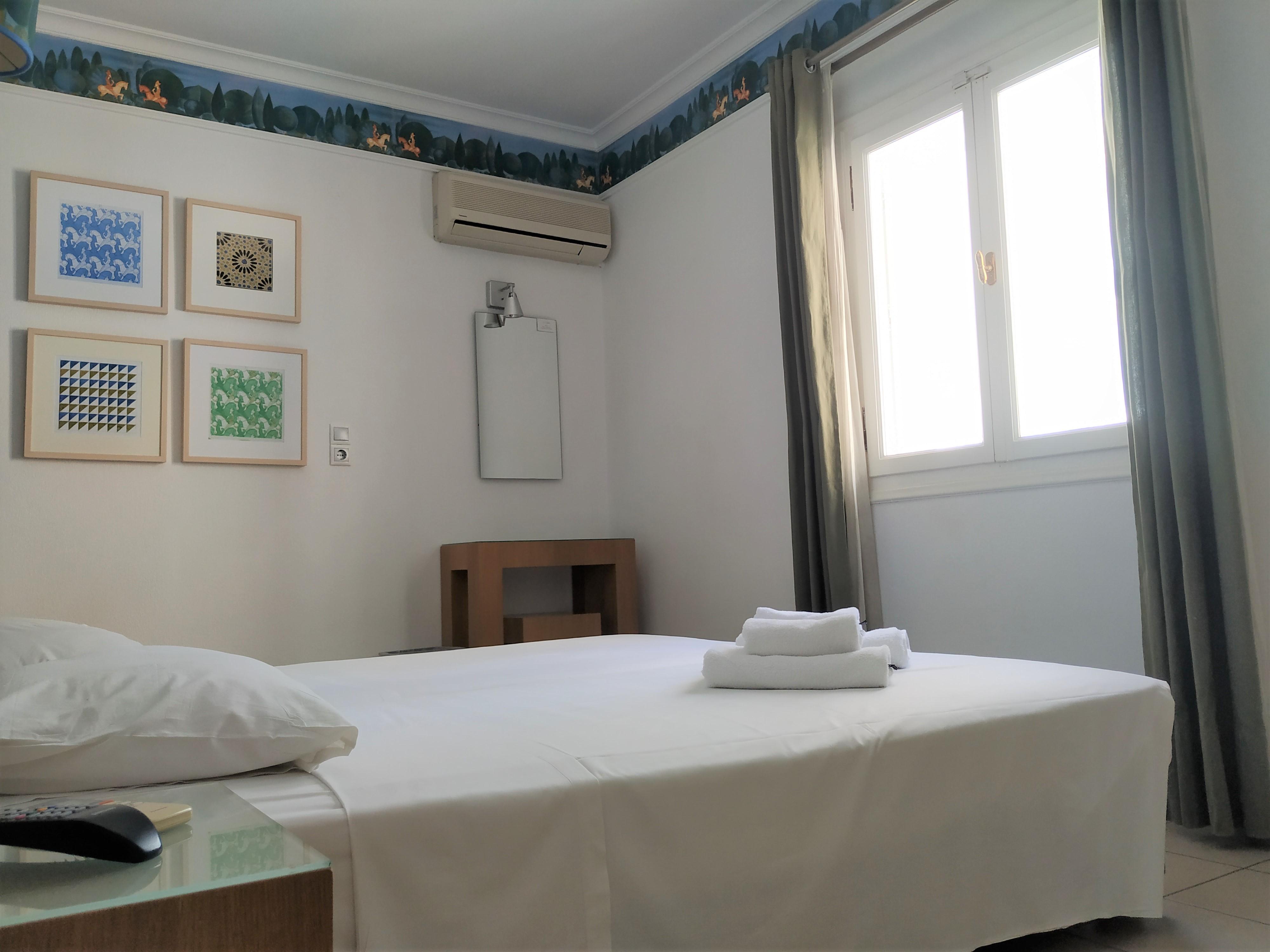 Akti Hotel 2*